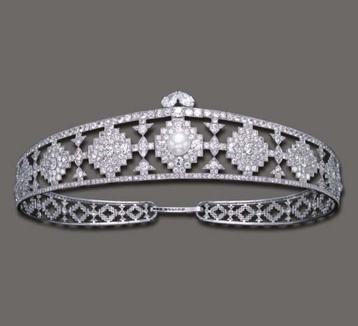 bijuterii art deco