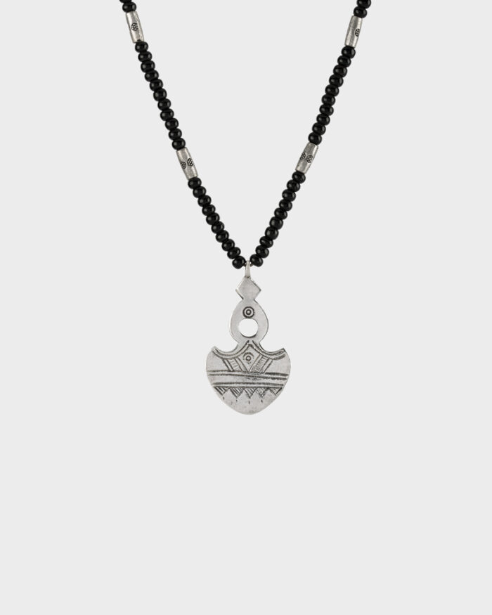 Colier tribal tuareg din argint si onix