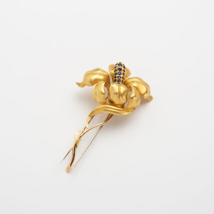 Brosa vintage din aur de 18k cu safire naturale