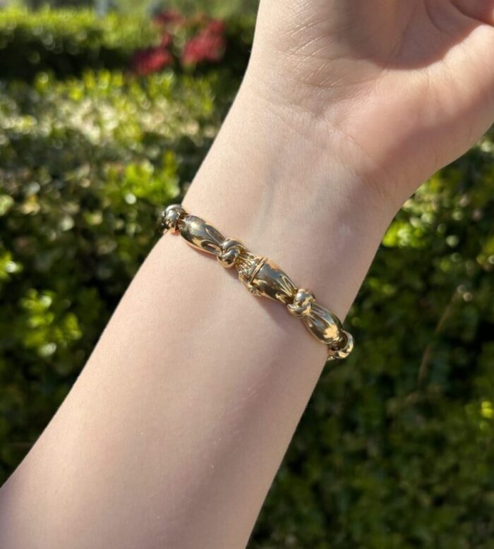 Bratara Van Cleef din aur de 18k
