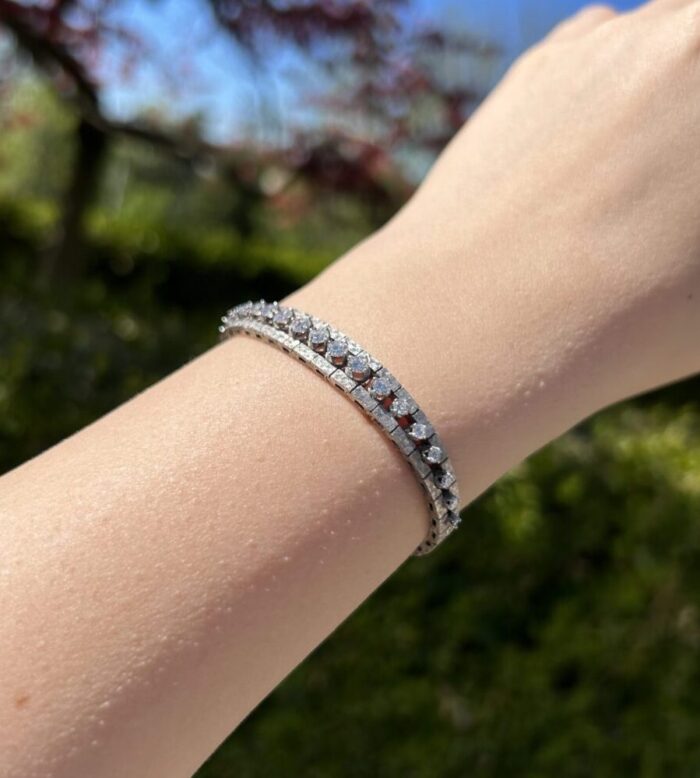 Bratara din aur alb de 18k cu diamante naturale