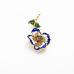 Brosa vintage din aur de 14k cu email si safire naturale