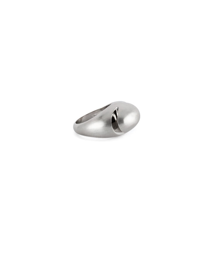 Inel original Bvlgari din aur alb de 18k