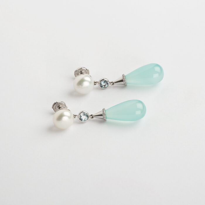 Cercei lungi aur alb de 14k cu perle, topaz, acvamarin si diamante naturale