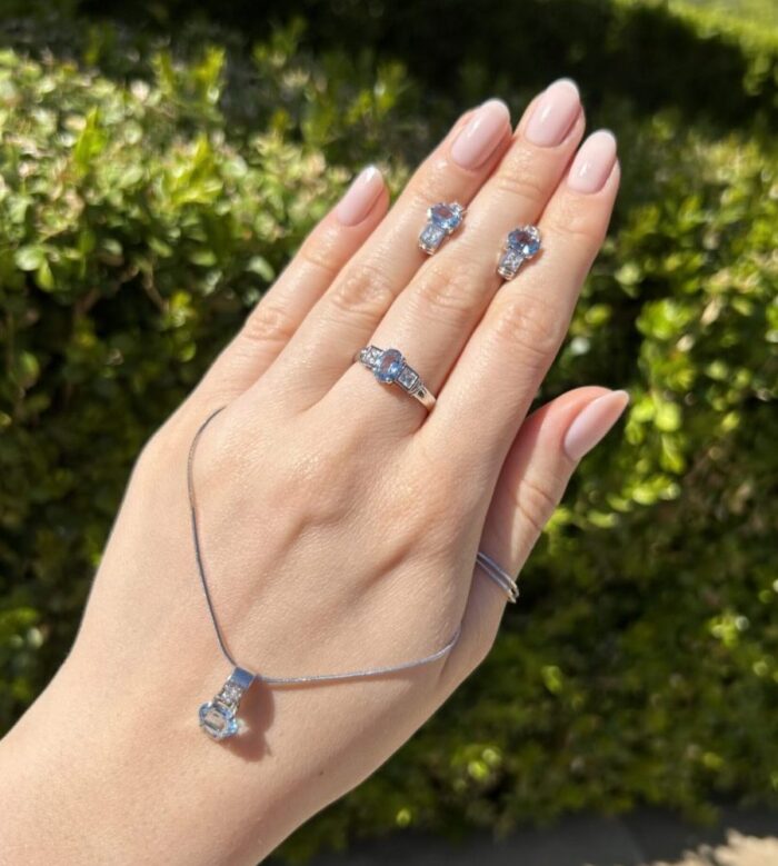 Set din aur alb si galben de 18k cu acvamarin si cubic zirconia
