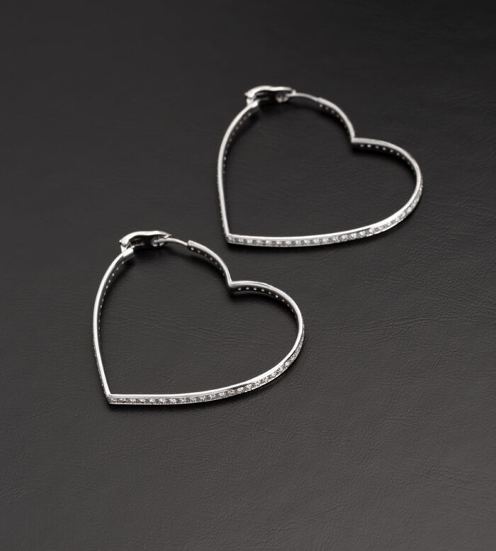 Cercei inima din aur alb de 18k cu diamante naturale de 5ct
