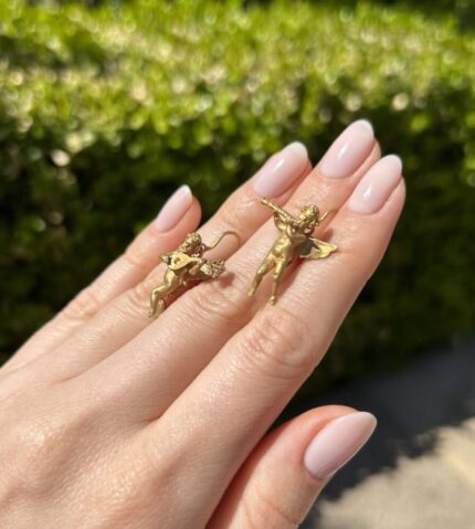 Cercei vintage cu ingerasi din aur de 14k