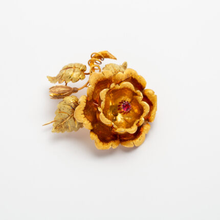 Brosa vintage din aur de 18k
