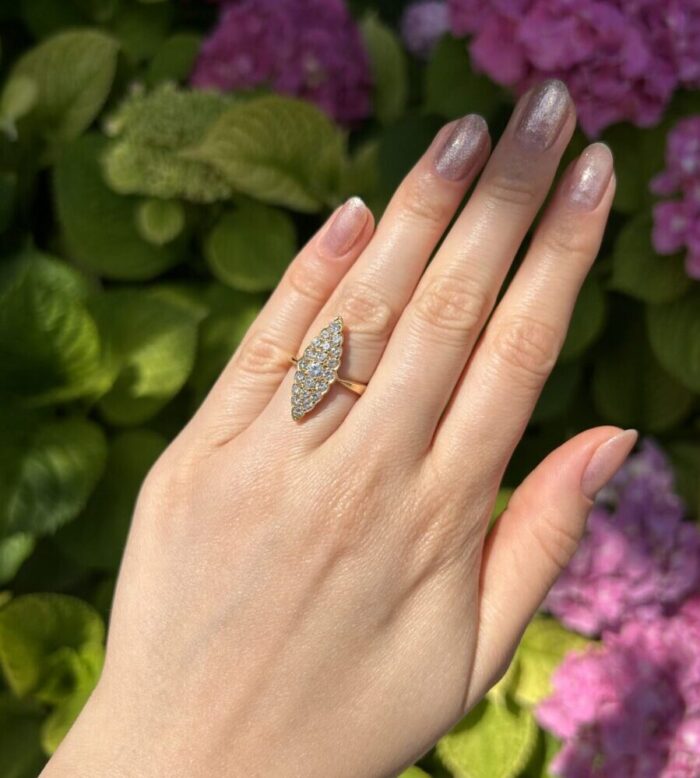Inel vintage, marchiza din aur de 20k cu diamante naturale