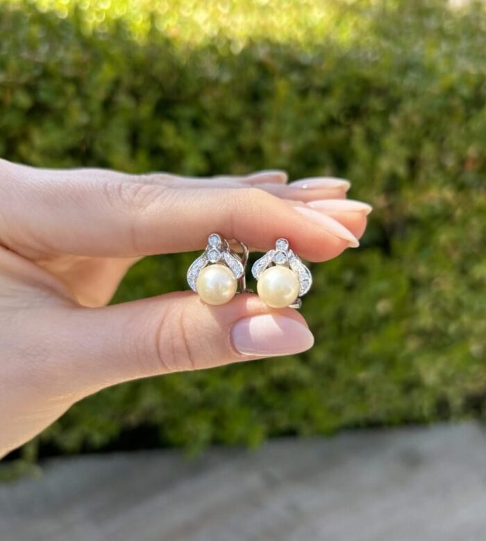 Cercei din aur alb de 18k cu perle si diamante naturale