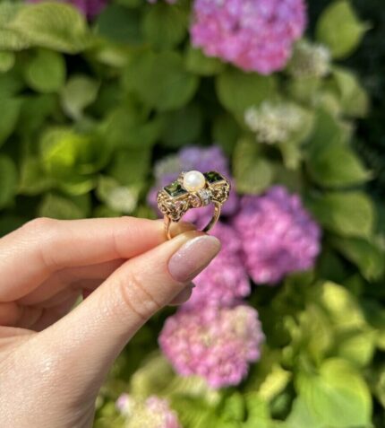 Inel Art Deco din aur de 14k cu turmalina verde, perla si diamante naturale