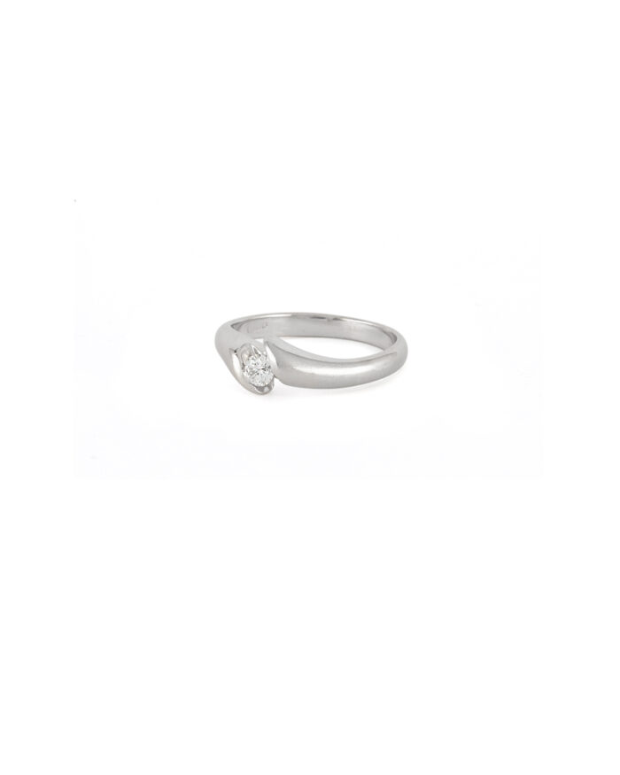 Inel din aur alb de 18k cu diamant natural