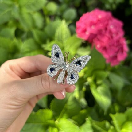 Fluturas din aur de 18k si platina cu safire si diamante naturale