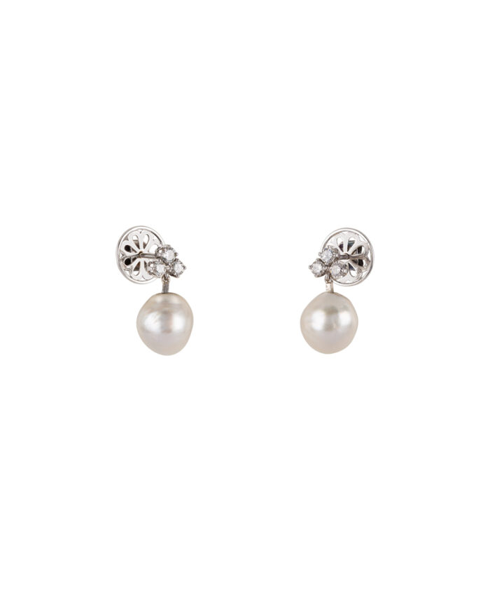 Cercei aur alb de 18k cu perle si diamante naturale