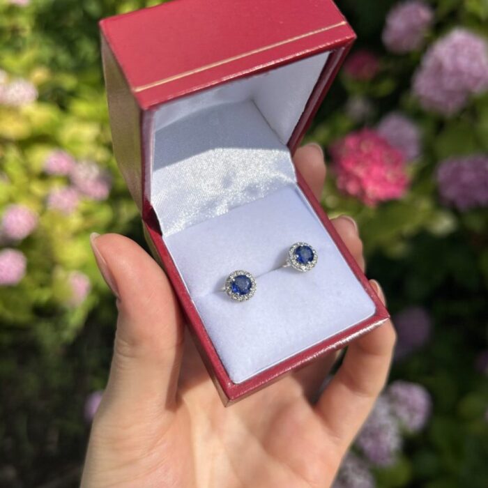 Cercei din aur alb de 14k cu safire si diamante naturale