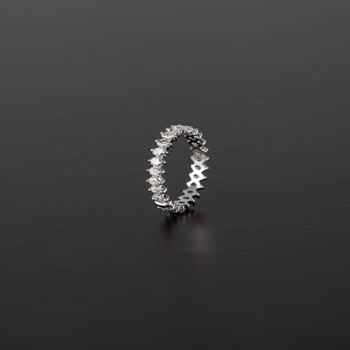 Inel Eternity din aur alb de 18k cu diamante naturale