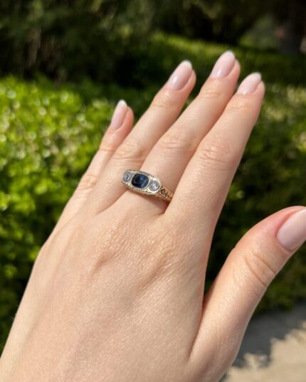 Inel vintage din aur de 18k cu safir si diamante naturale