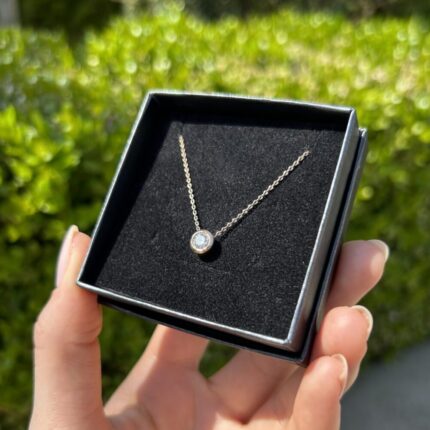 Colier din aur roz de 14k cu diamant natural de 0.4ct
