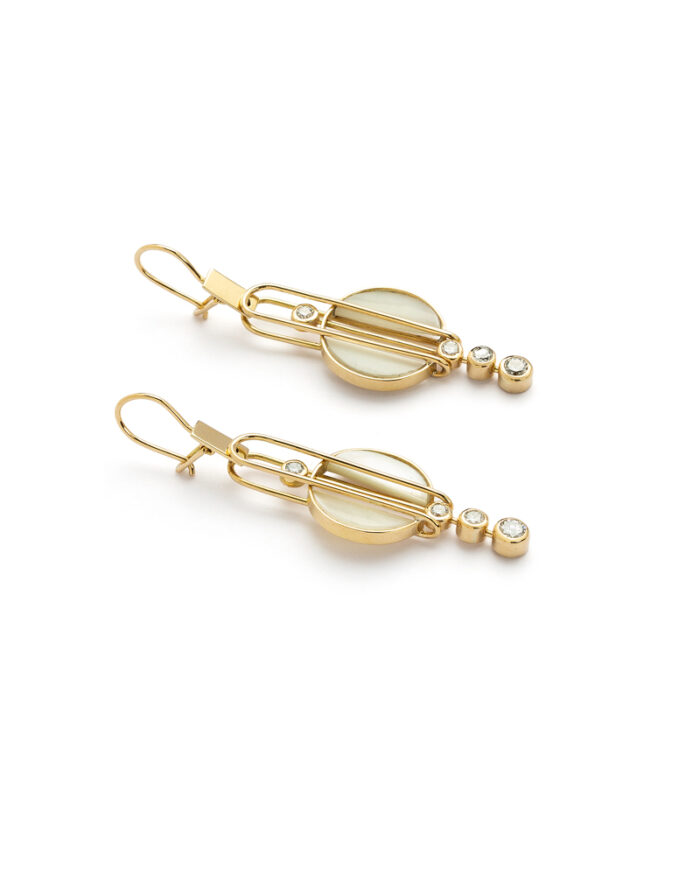 Cercei lungi stil Art Deco din aur de 18k cu sidef si diamante naturale