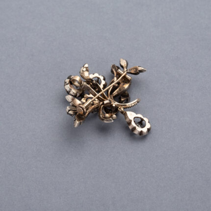 Set din perioada Victoriana din aur de 14k si argint cu diamante naturale