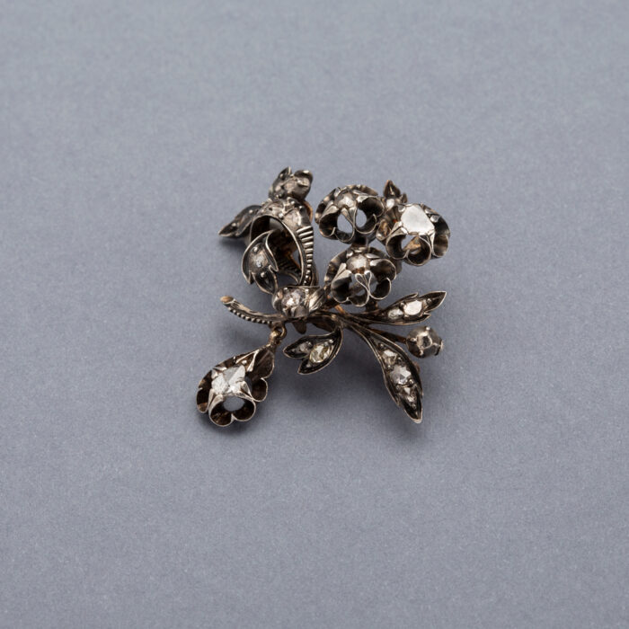 Set din perioada Victoriana din aur de 14k si argint cu diamante naturale