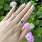 Inel Art Deco in aur alb de 14k cu onix si diamant natural