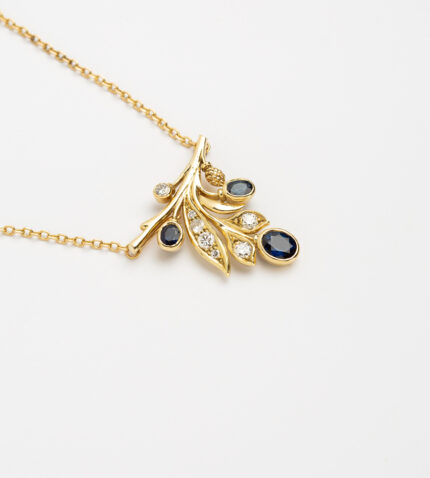Colier vintage din aur de 18k cu safire si diamante naturale