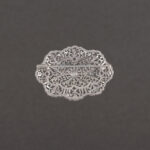 Brosa vintage din aur alb de 18k cu diamante naturale