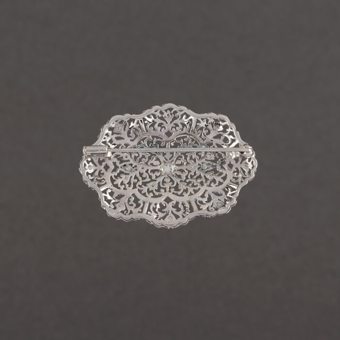 Brosa vintage din aur alb de 18k cu diamante naturale
