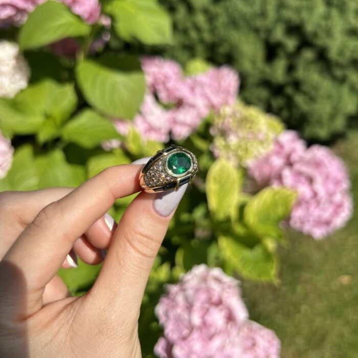 Inel din aur de 18k cu smarald, safire si diamante naturale