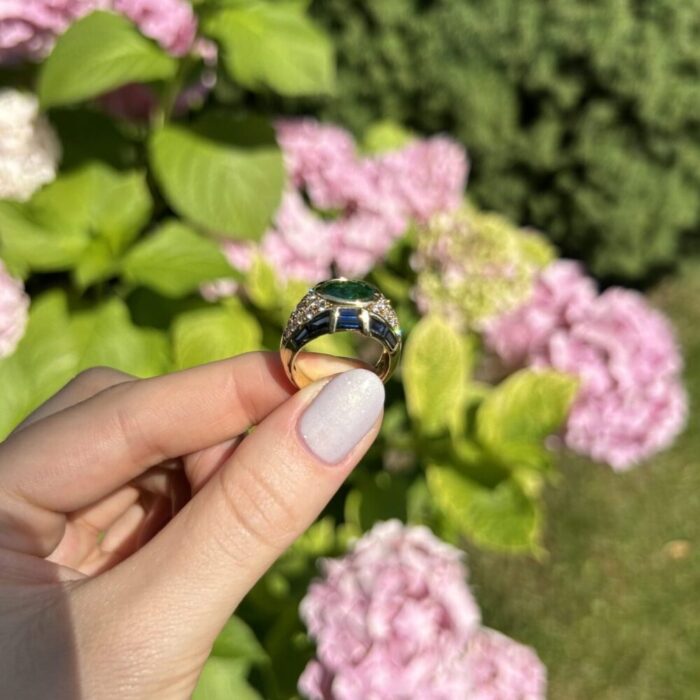 Inel din aur de 18k cu smarald, safire si diamante naturale