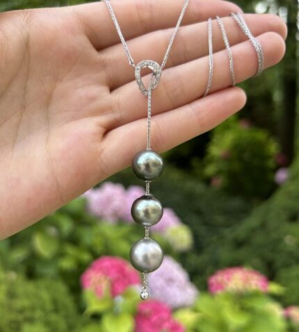 Colier din aur alb de 18k cu perle tahiti si diamante naturale