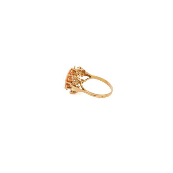 Set vintage din aur de 18k si camee sculptate