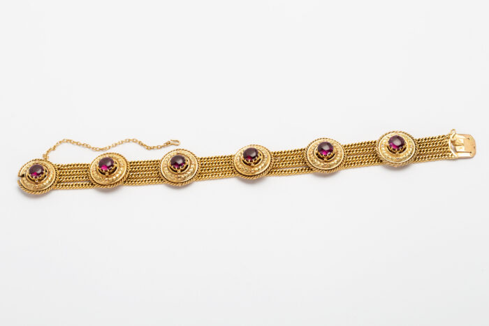 Bratara vintage din aur de 18k si ametist natural