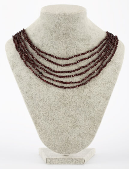 Colier vintage cu granate naturale si cheita din aur de 14k