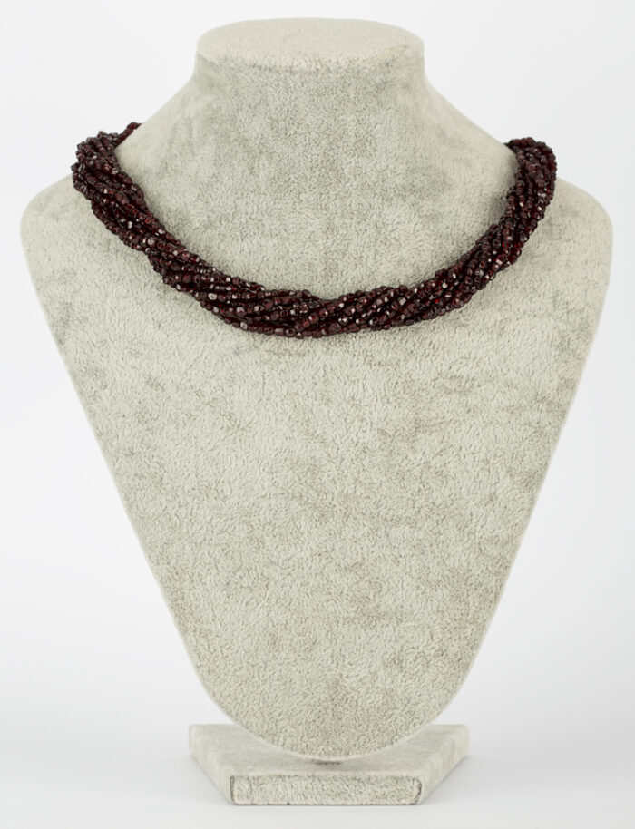 Colier vintage cu granate, cheita din aur de 18k si argint cu diamante si rubine naturale
