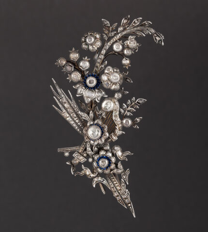 Brosa vintage din argint cu diamante naturale 2ct
