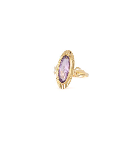 Inel vintage din aur de 18k cu spinel verneuil