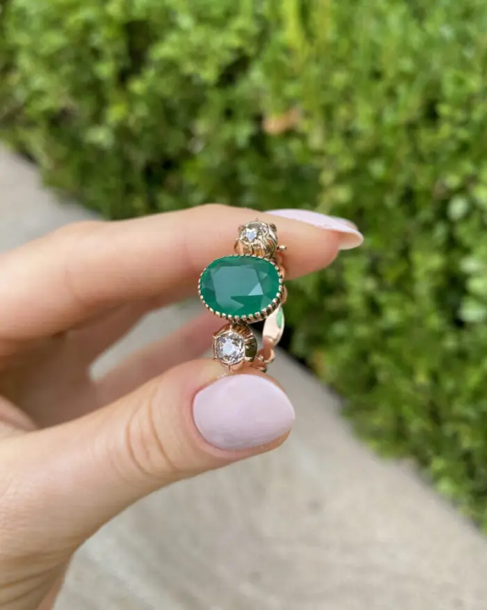 Inel vintage din aur roz de 12k cu crisopraz si diamante naturale