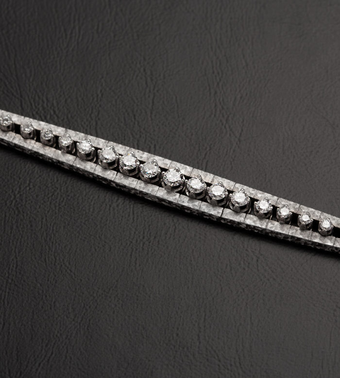 Bratara din aur alb de 18k cu diamante naturale