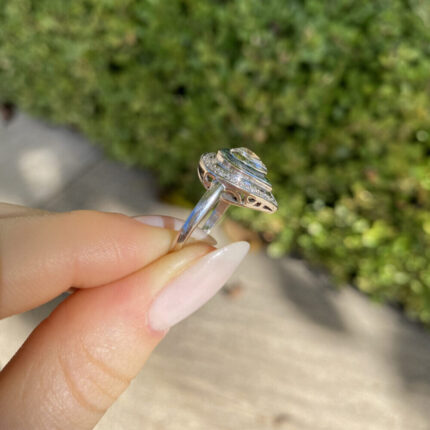 Inel vintage din aur alb de 18k cu smaralde si diamante naturale