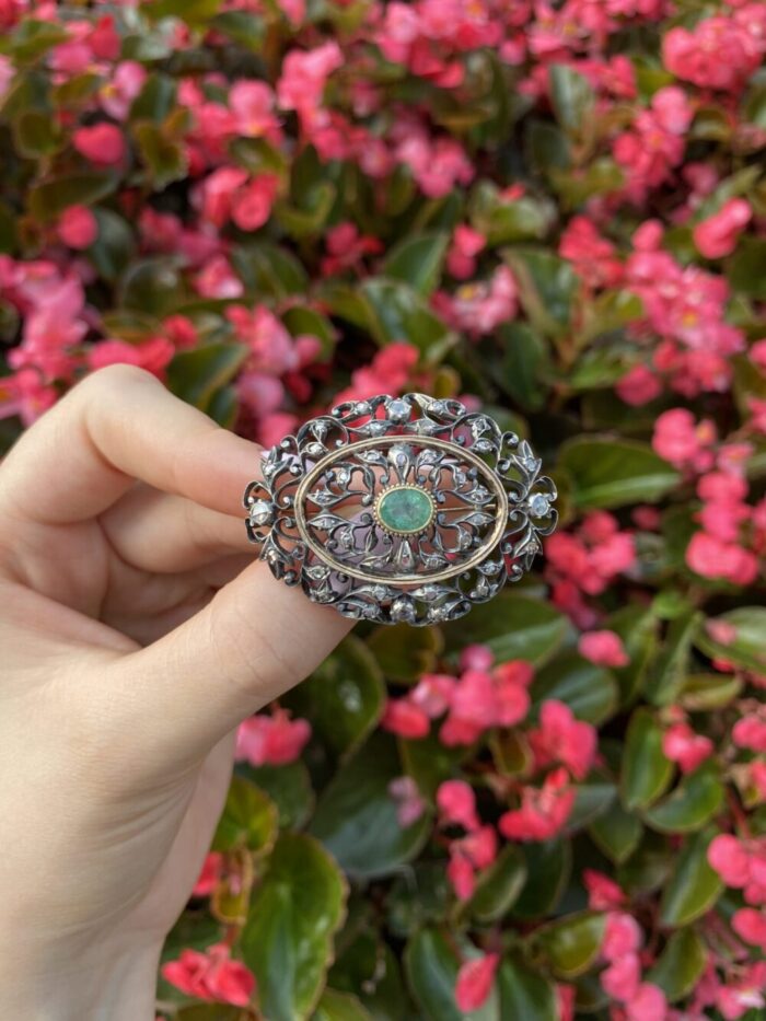 Brosa vintage din aur de 14k cu diamante si smarald natural