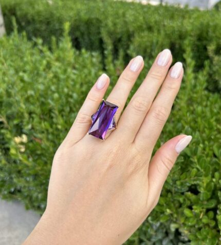 Inel din aur galben de 18k cu ametist si diamante naturale