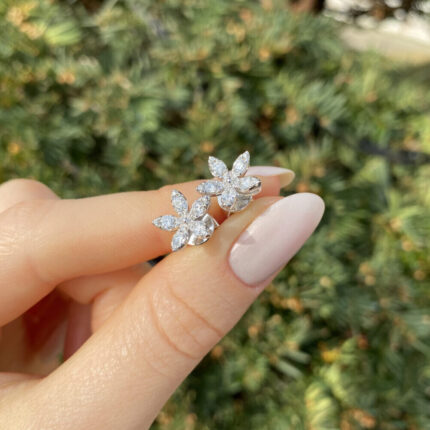 Cercei din aur alb de 18k cu diamante naturale
