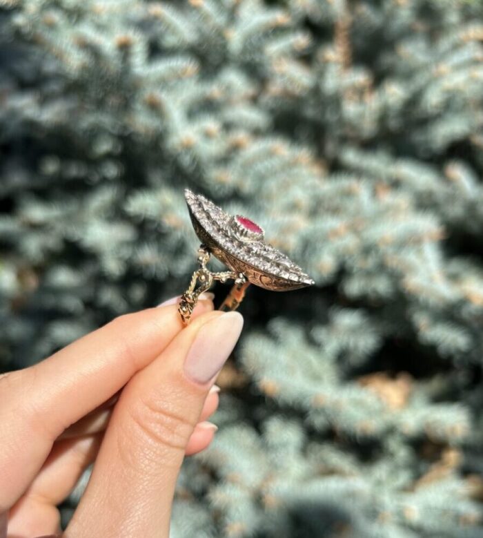 Inel marchiza vintage din aur de 14k cu rubin si diamante naturale