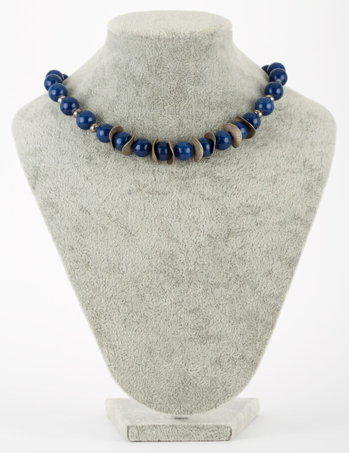 Colier cu lapis lazuli si argint