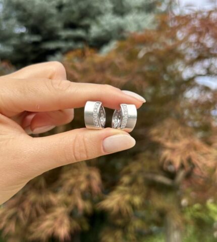 Cercei din aur alb de 14k cu diamante naturale