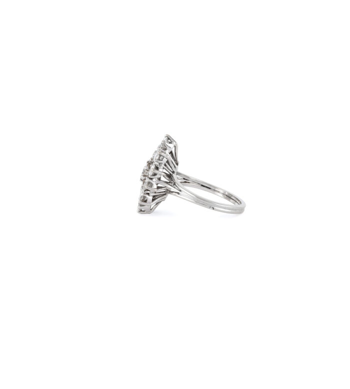 Inel vintage din aur alb de 18k cu diamante naturale