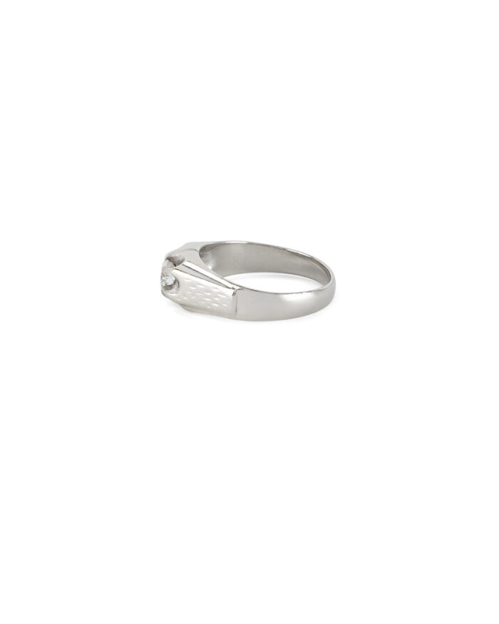 Inel solitar din aur alb de 18k cu diamant natural