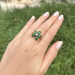 Set din aur de 18k cu email verde si diamante naturale